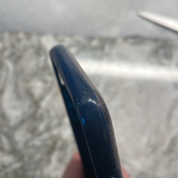 Kate Spade iPhone 7 phone case - Picture 3 of 5